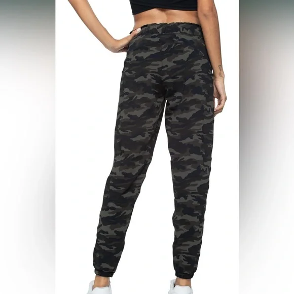 Haowind Blue camo joggers size XL - Picture 3 of 3